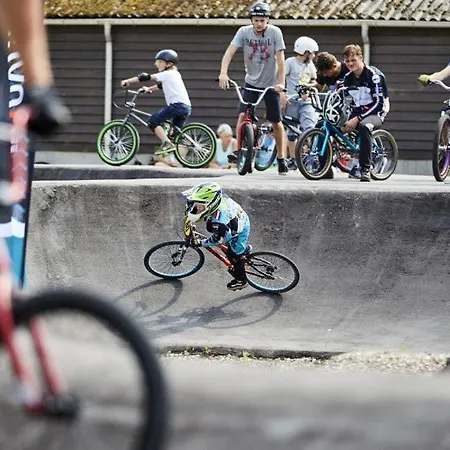 Estivo Premium Mobile Homes On Holidaypark Terspegelt 营地