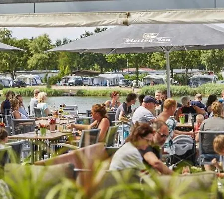 Estivo Premium Mobile Homes On Holidaypark Terspegelt *