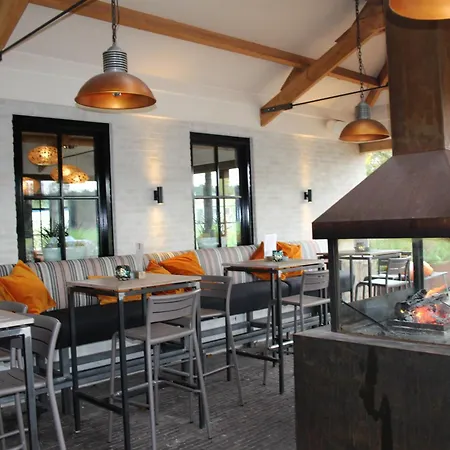 Estivo Premium Mobile Homes On Holidaypark Terspegelt 营地 埃尔瑟尔