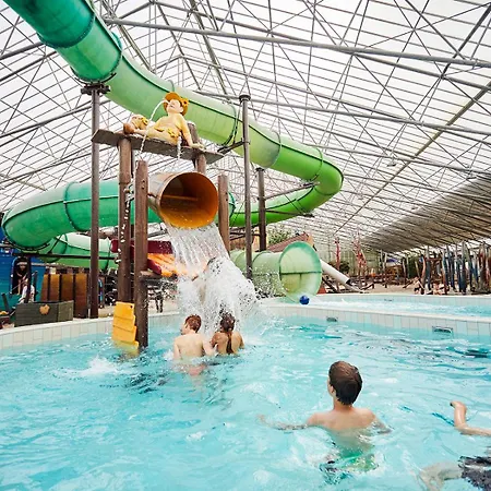 Estivo Premium Mobile Homes On Holidaypark Terspegelt Campsite