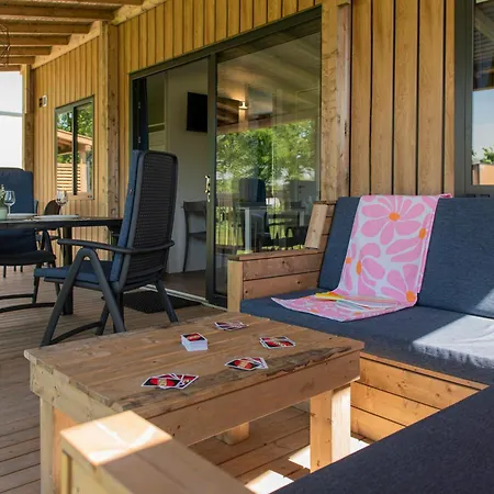 Estivo Premium Mobile Homes On Holidaypark Terspegelt Eersel