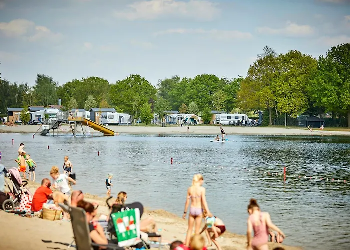 Estivo Premium Mobile Homes On Holidaypark Terspegelt Parque de Campismo *