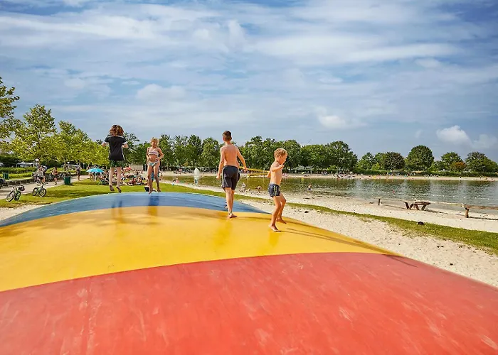 Parque de Campismo Estivo Premium Mobile Homes On Holidaypark Terspegelt Eersel