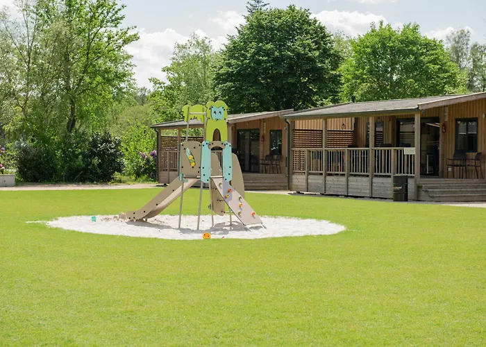 Estivo Premium Mobile Homes On Holidaypark Terspegelt 캠프장