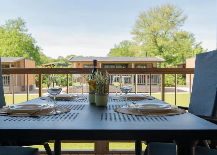 Estivo Premium Mobile Homes On Holidaypark Terspegelt Parque de Campismo
