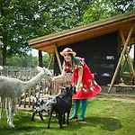Estivo Premium Mobile Homes On Holidaypark Terspegelt Кемпинг Эрсел