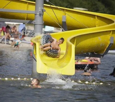 Kemping Estivo Premium Mobile Homes On Holidaypark Terspegelt *