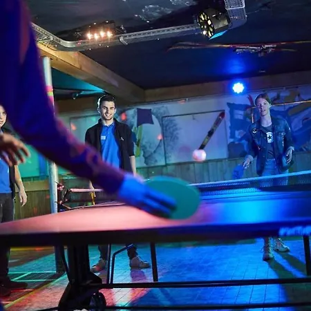 Estivo Premium Mobile Homes On Holidaypark Terspegelt * Eersel