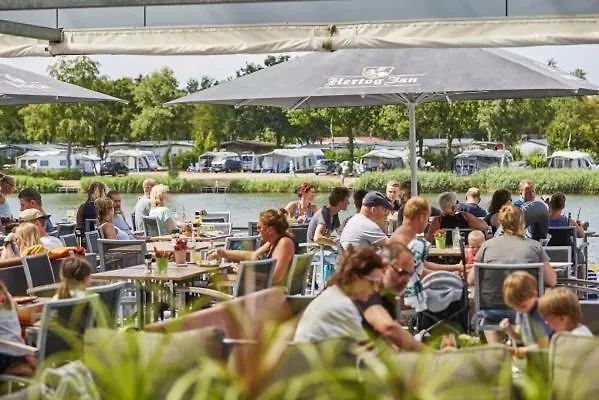 Estivo Premium Mobile Homes On Holidaypark Terspegelt *