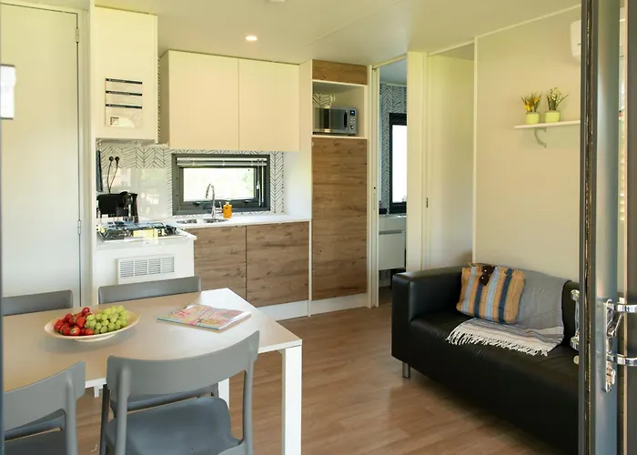 Estivo Premium Mobile Homes On Holidaypark Terspegelt Camping